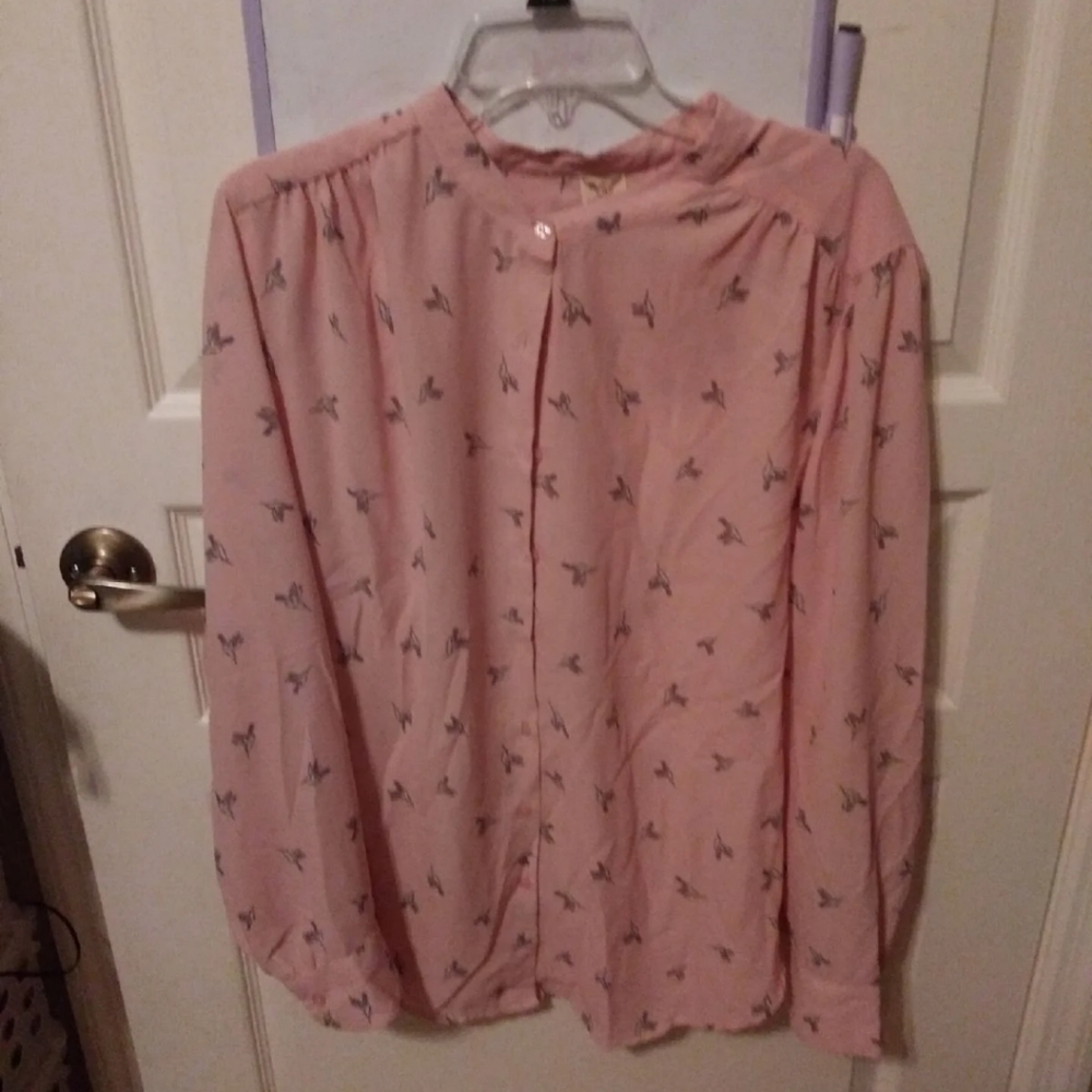 Sparrow pattern pink top